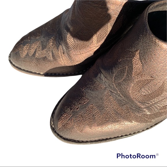 Donald J Pliner Bronze Leather Bozza Mule Clog Shoes 10 Western boot - Picture 4 of 13